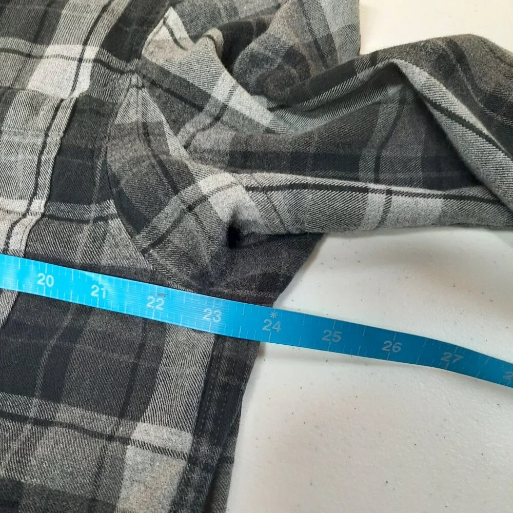 Duluth Trading Co Men's Large Slim Fit Flannel Shirt Gray Plaid 100% Cotton - Picture 6 of 8